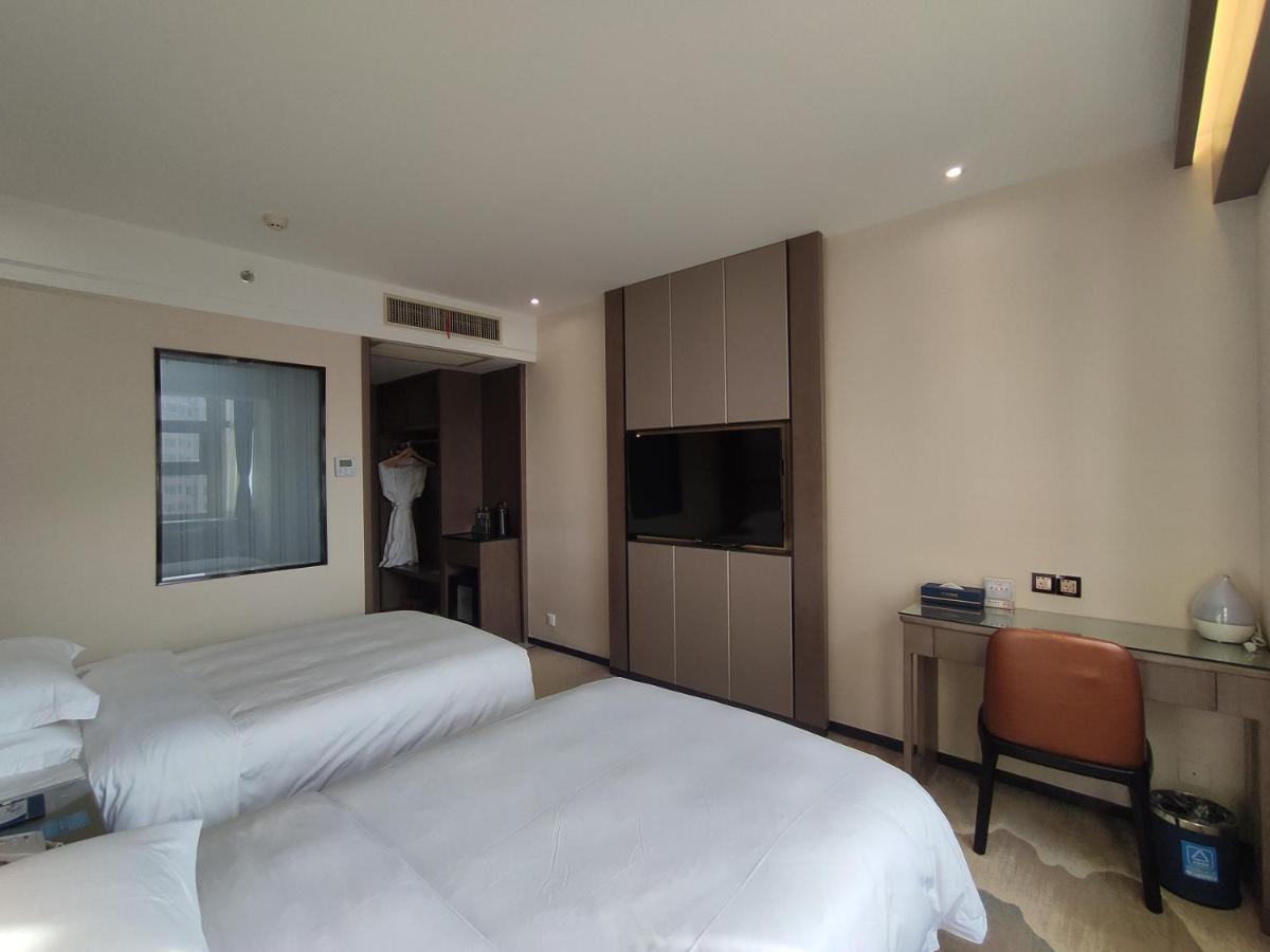 Lanzhou Hualian Hotel Exterior photo